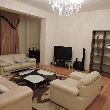 1 Shota Rustaveli Avenue Apartment Тбилиси Екстериор снимка