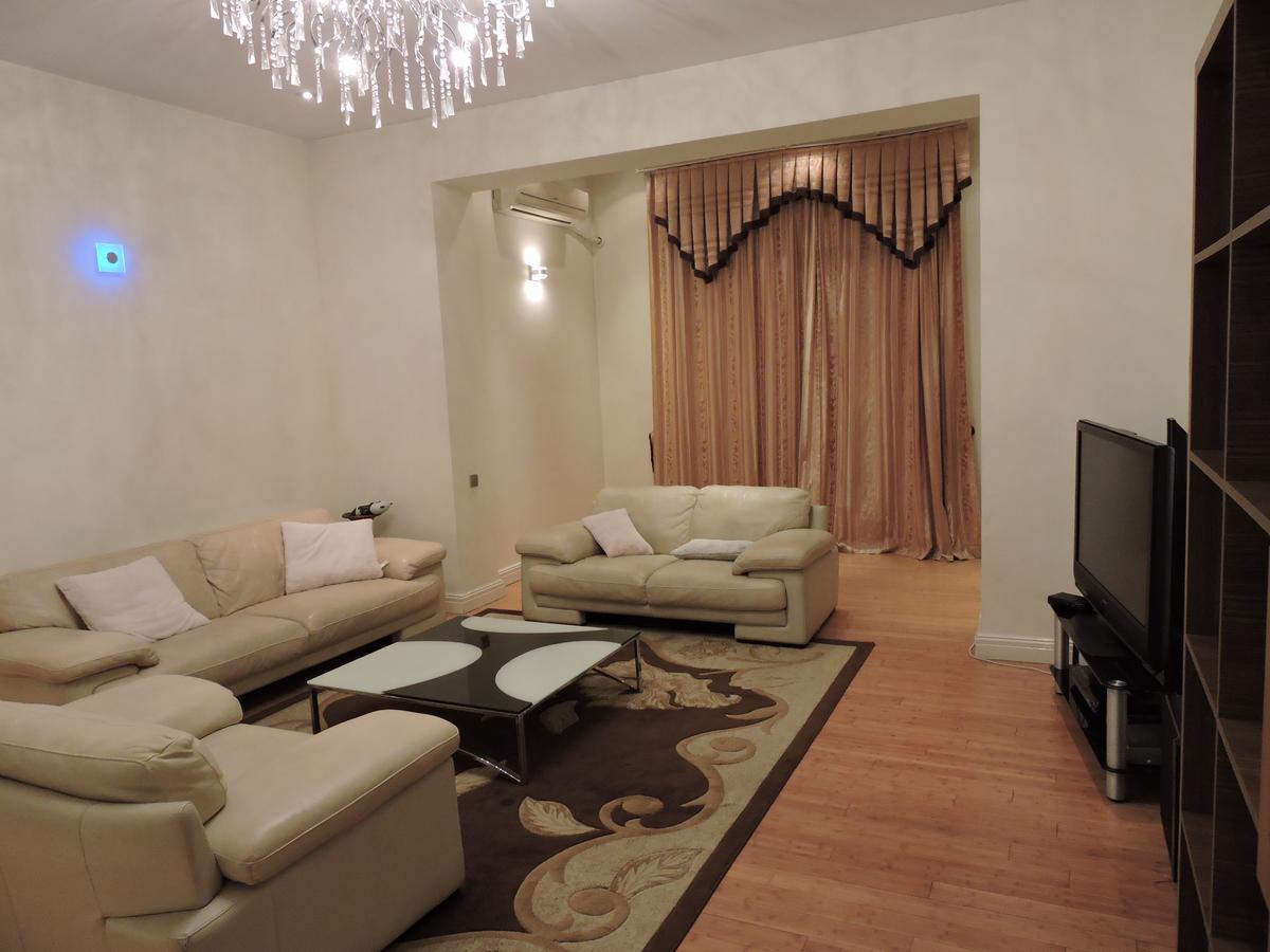 1 Shota Rustaveli Avenue Apartment Тбилиси Екстериор снимка